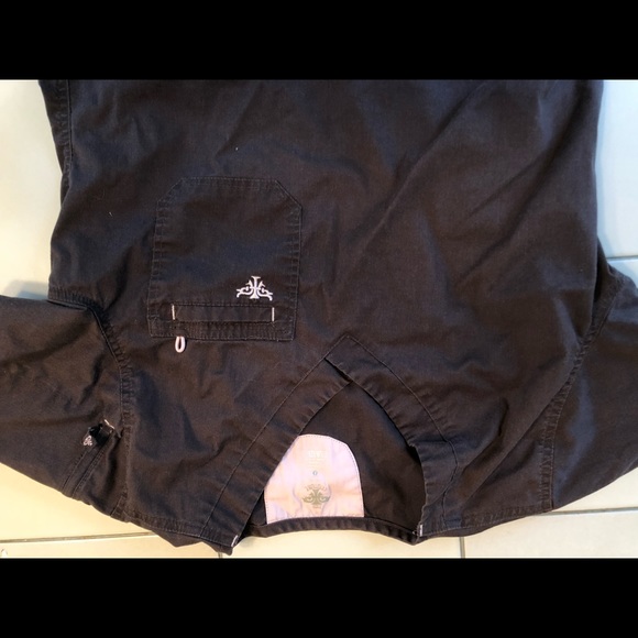 Med Couture Dark Gray Scrub Set, Size S - Picture 5 of 6